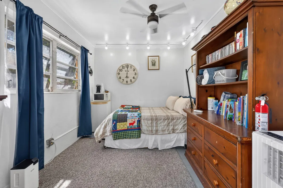 Residence photo 22