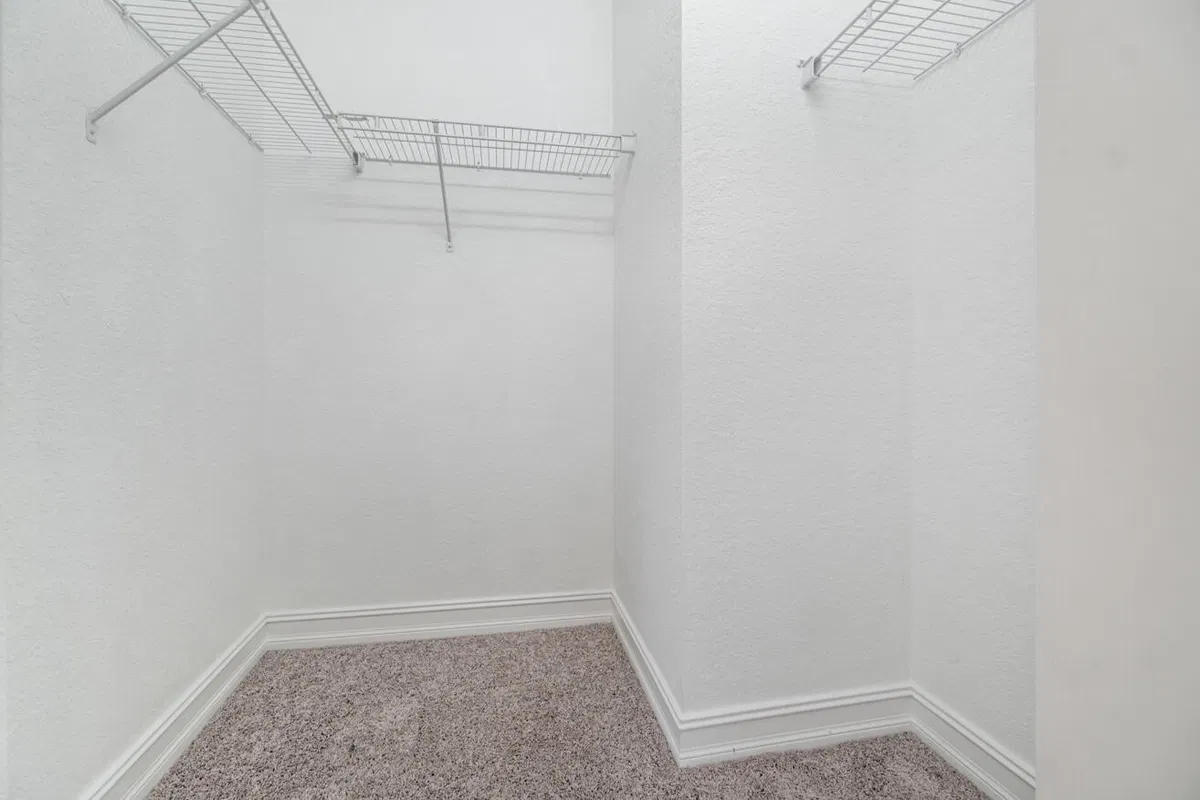  Residence photo 34