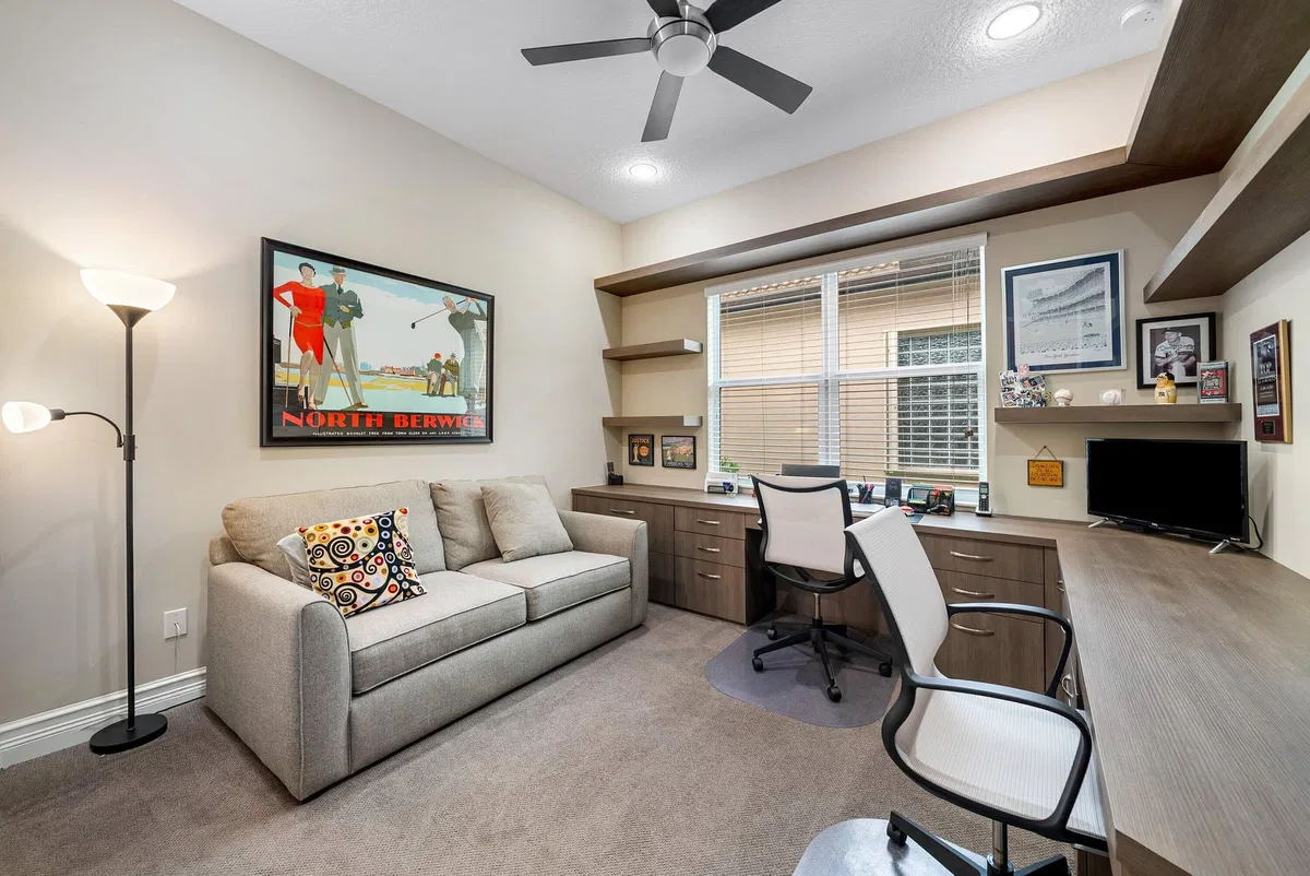 Residence photo 22