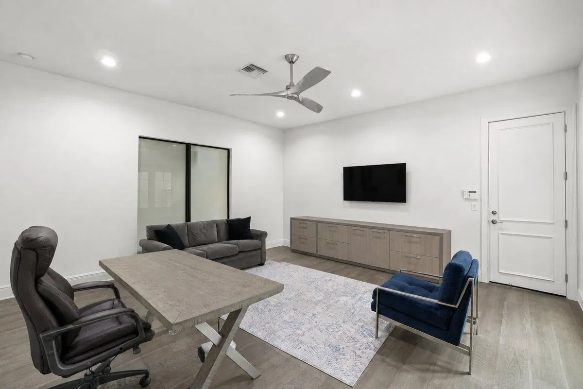  Residence photo 37