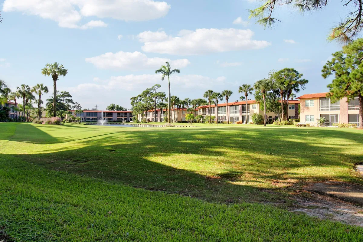  Unit C photo 22