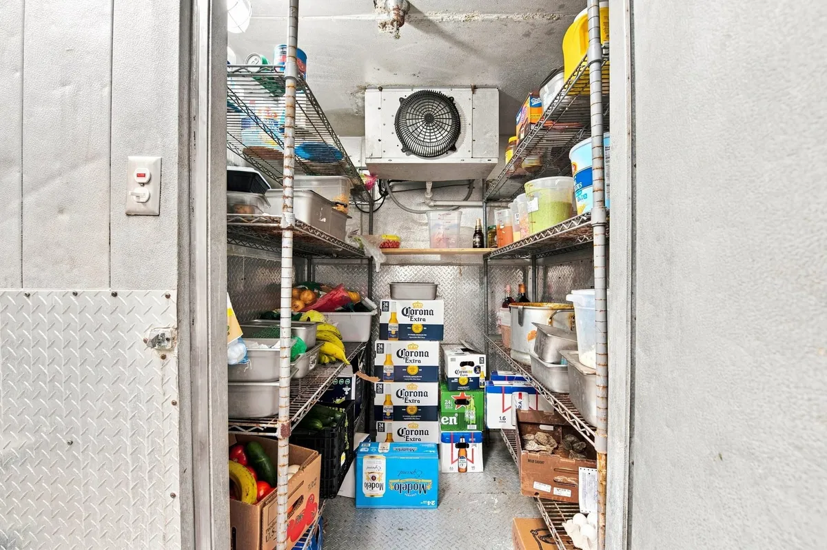  Unit 110 photo 28