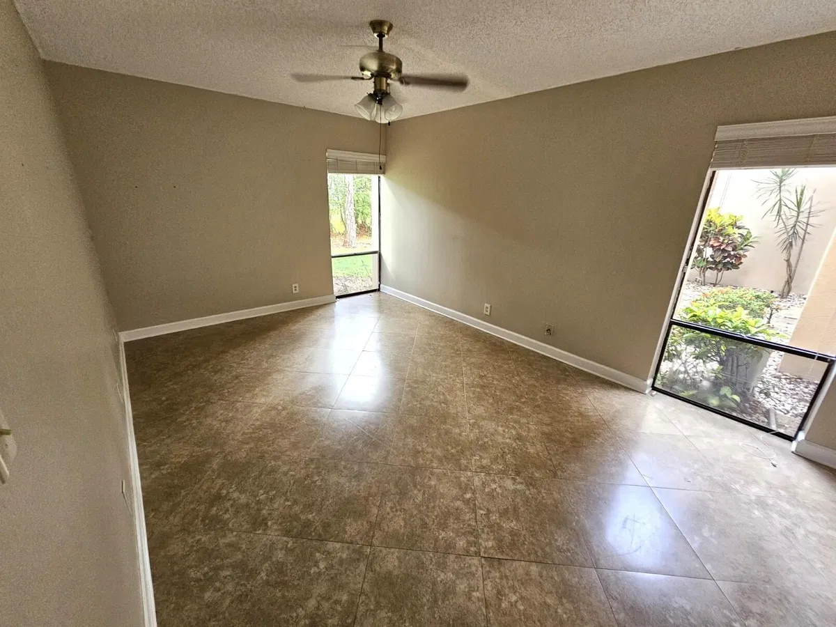  Unit 116 photo 22