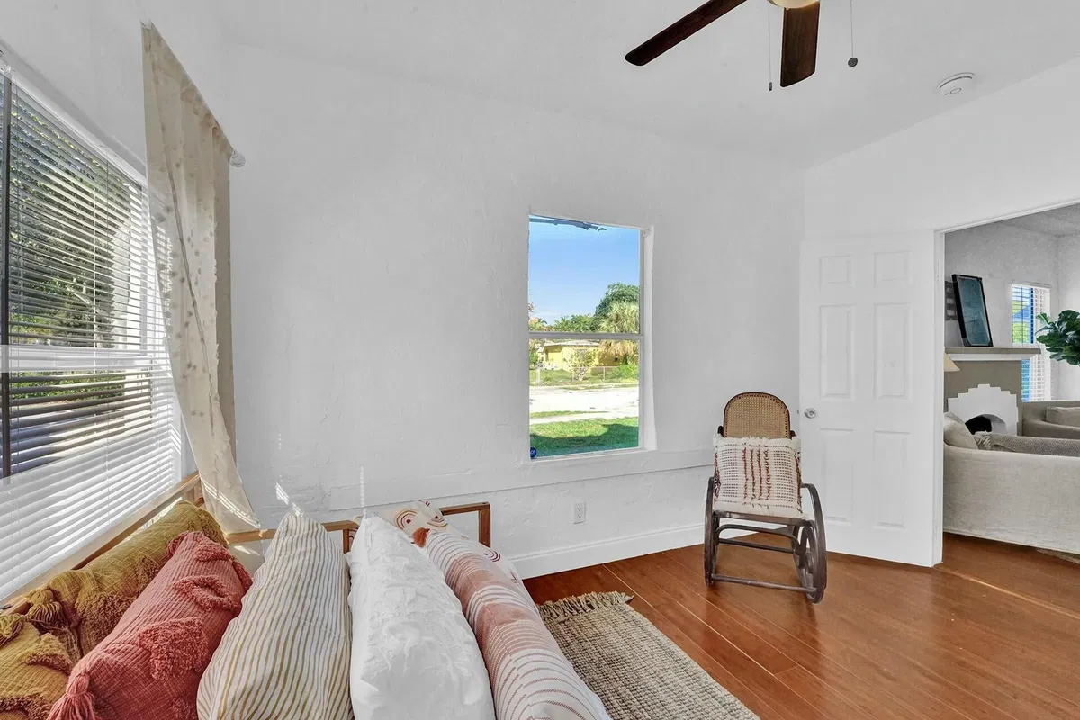 West Palm Beach Residence photo 28