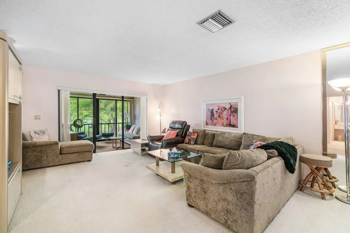 Boca Lago Country Club Homes Unit D photo 10