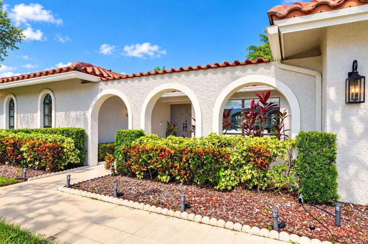 Residence photo 4