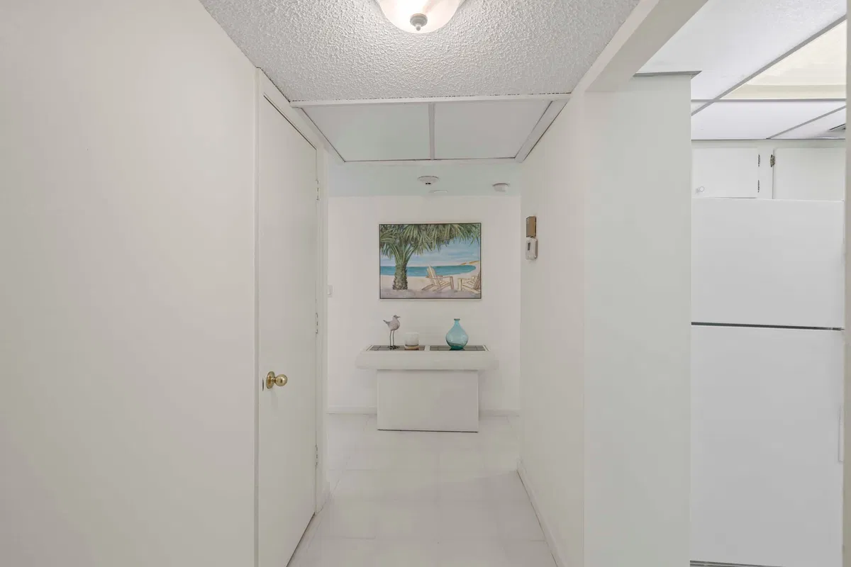 Boca Raton Unit 232 photo 4