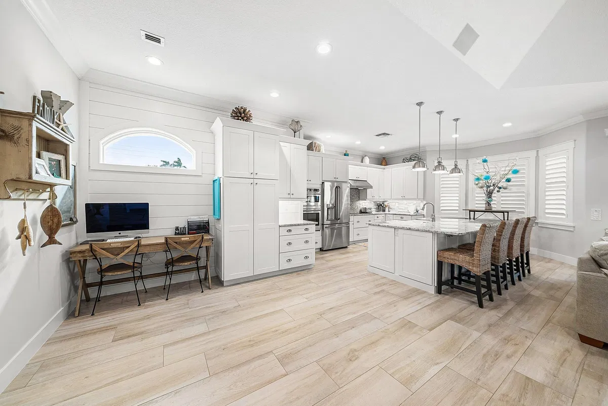 Residence photo 10
