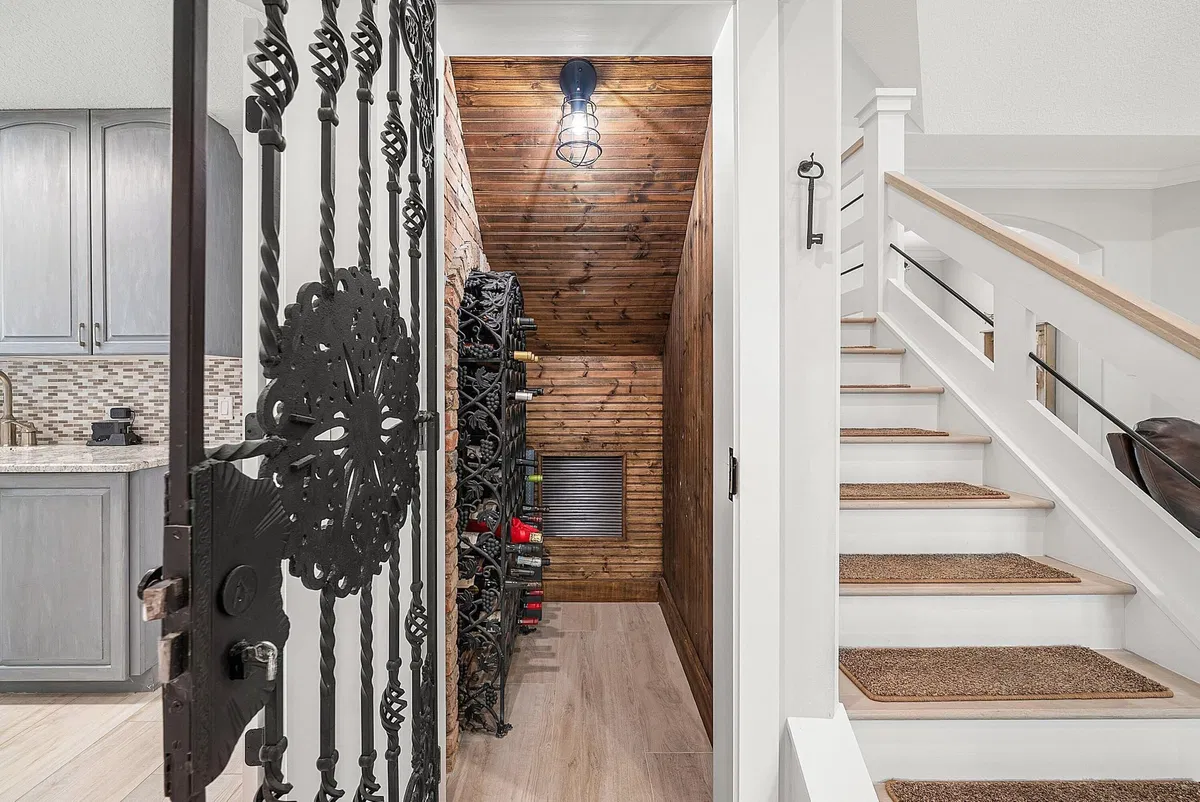 Residence photo 25