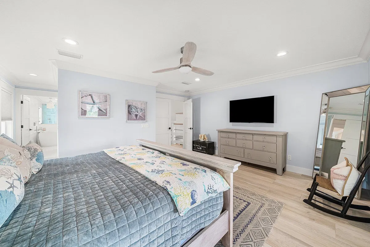 Residence photo 28