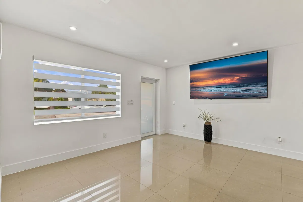 Residence photo 13