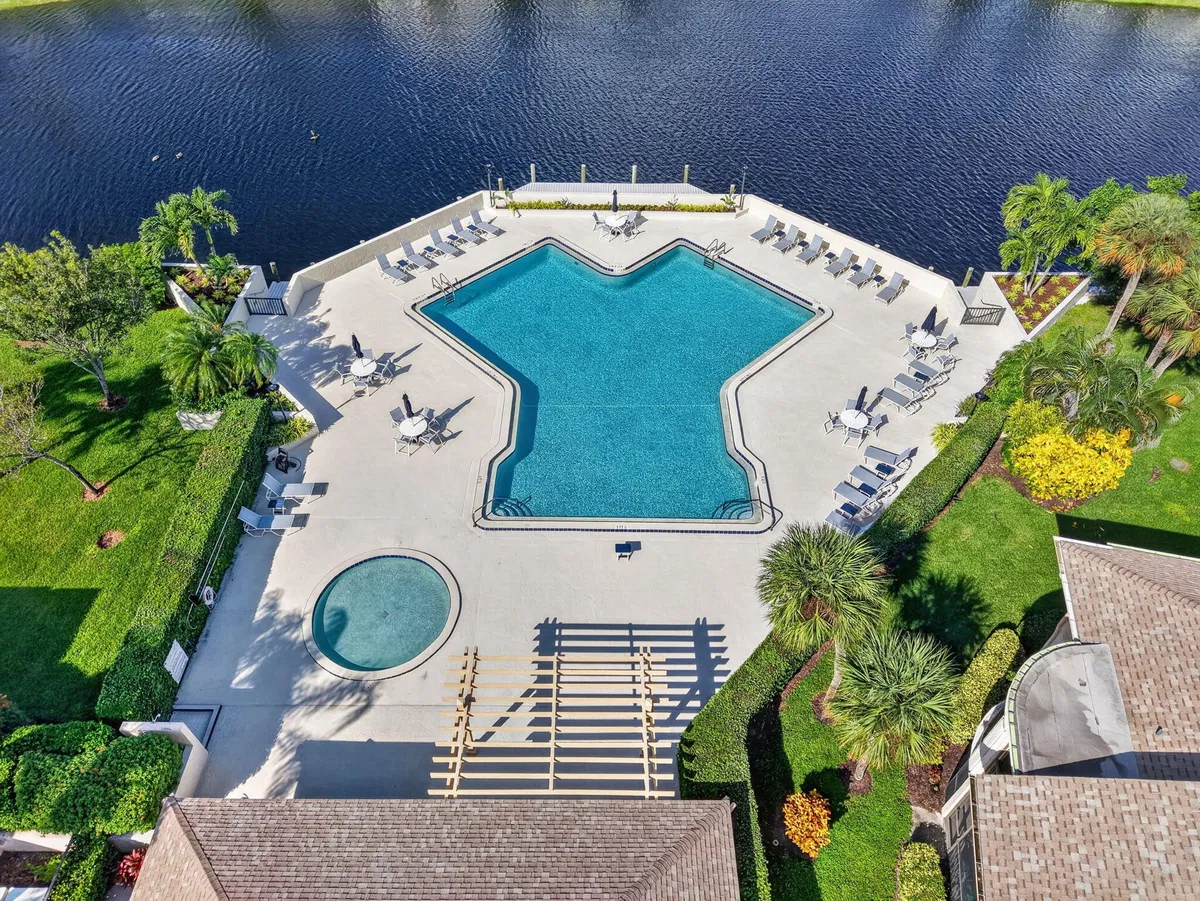 Jonathan's Landing Jupiter FL Unit 132 photo 70