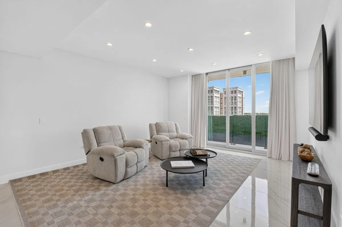 Royal Palm Residences Boca Raton Unit 601 photo 37
