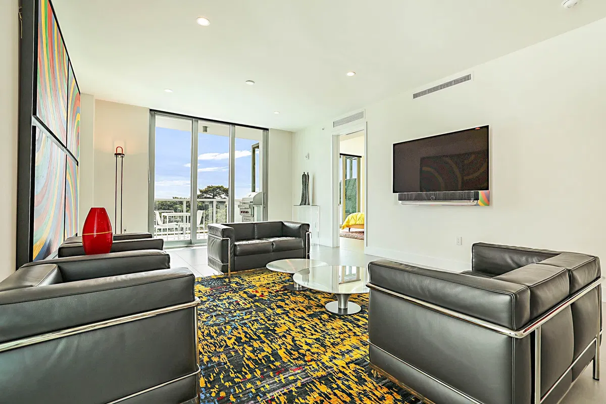  Residence photo 13