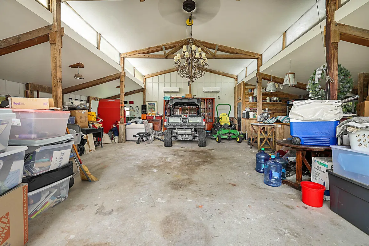 Residence photo 31