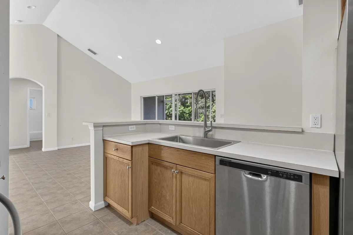 Residence photo 22