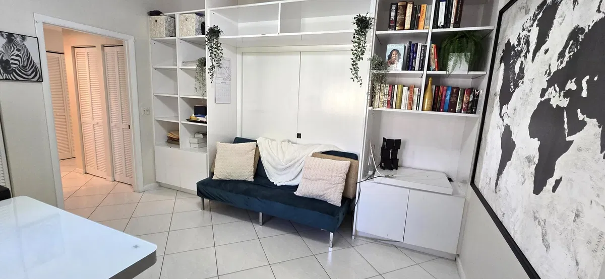 Residence photo 22