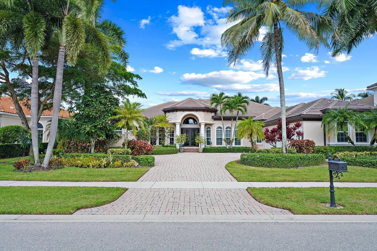 Ibis Golf & Country Club Residence