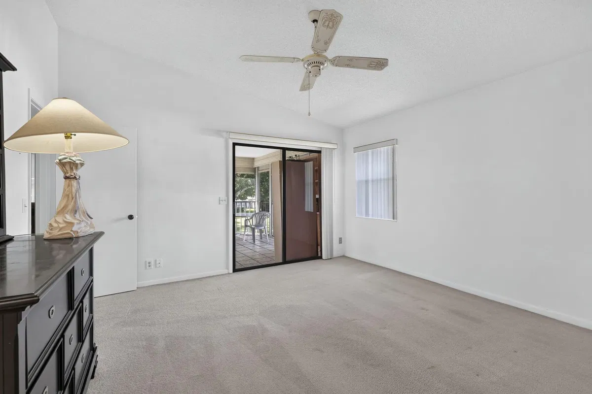  Residence photo 31