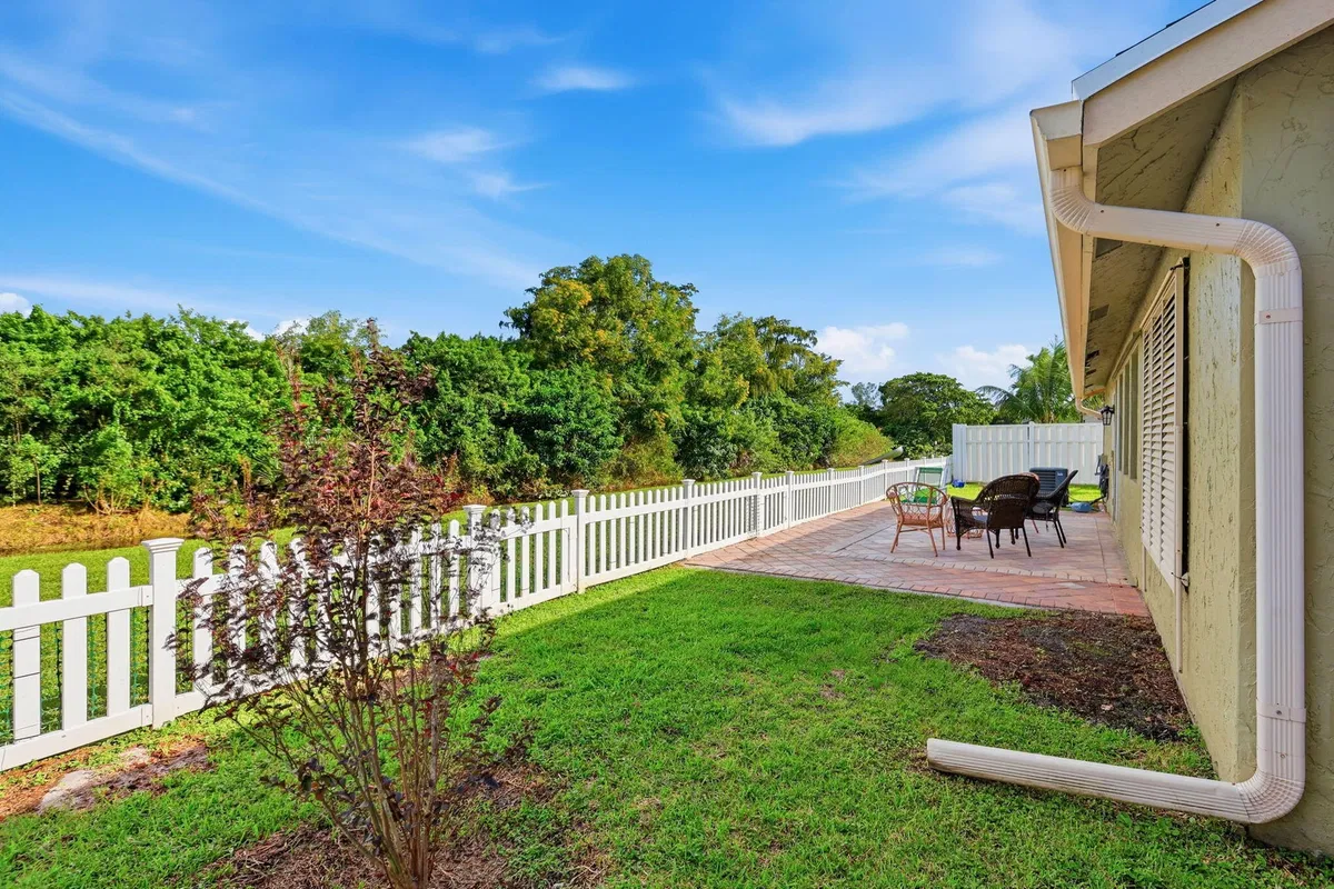 Residence photo 34