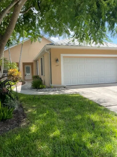 Residence photo 31