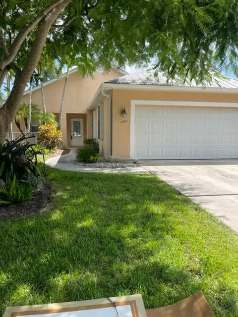 Residence photo 34