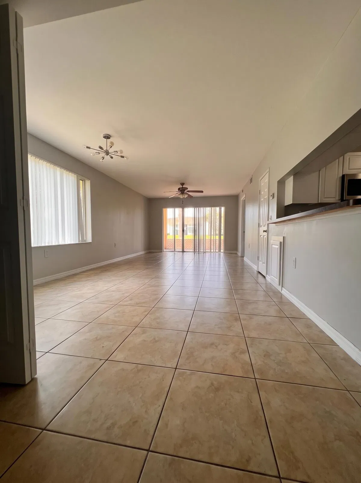 Residence photo 4