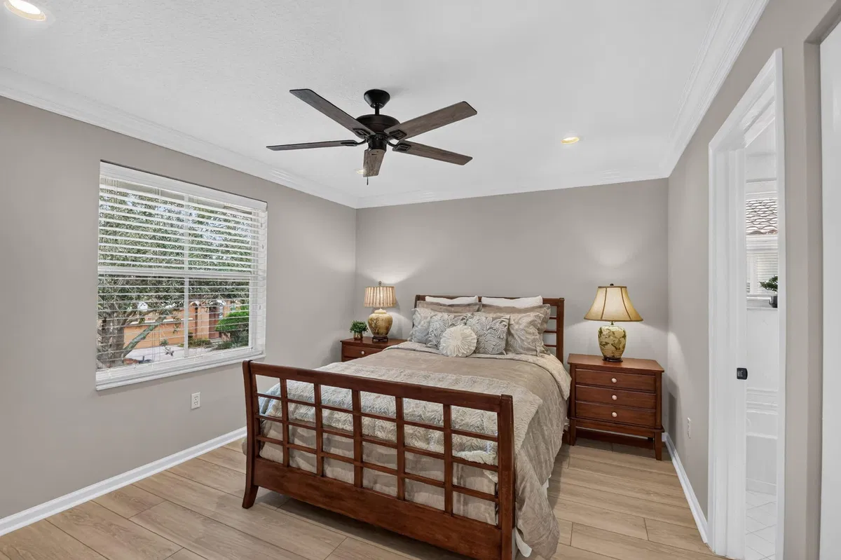 Residence photo 46