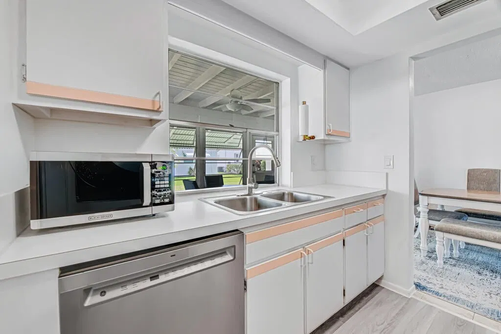  Residence photo 19