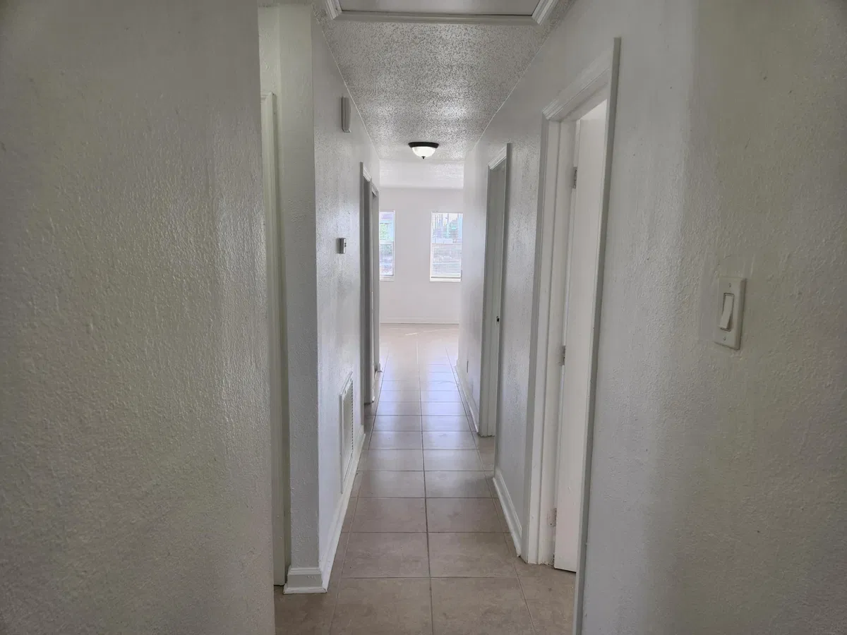 Residence photo 10