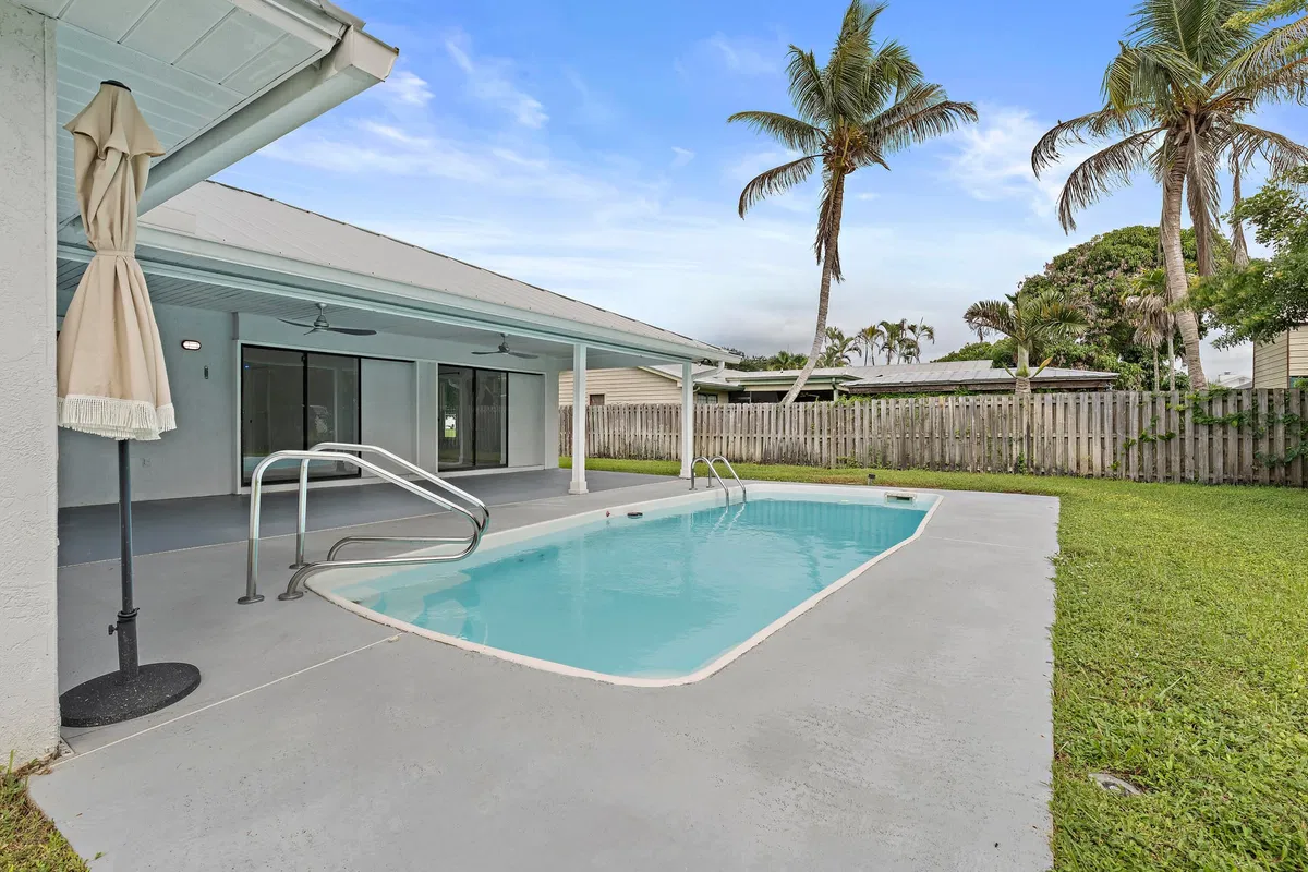 Rocky Point Residence photo 25