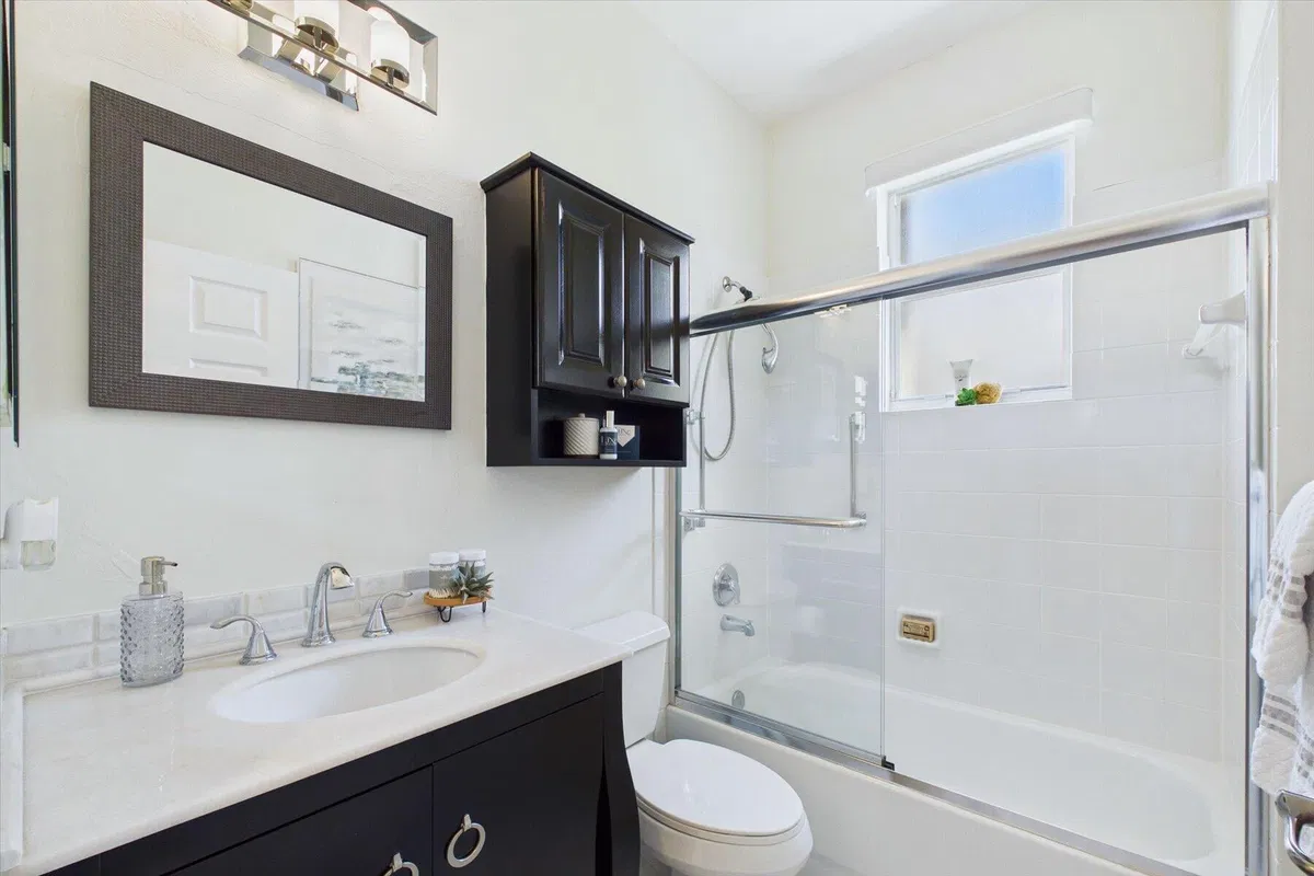  Residence photo 28