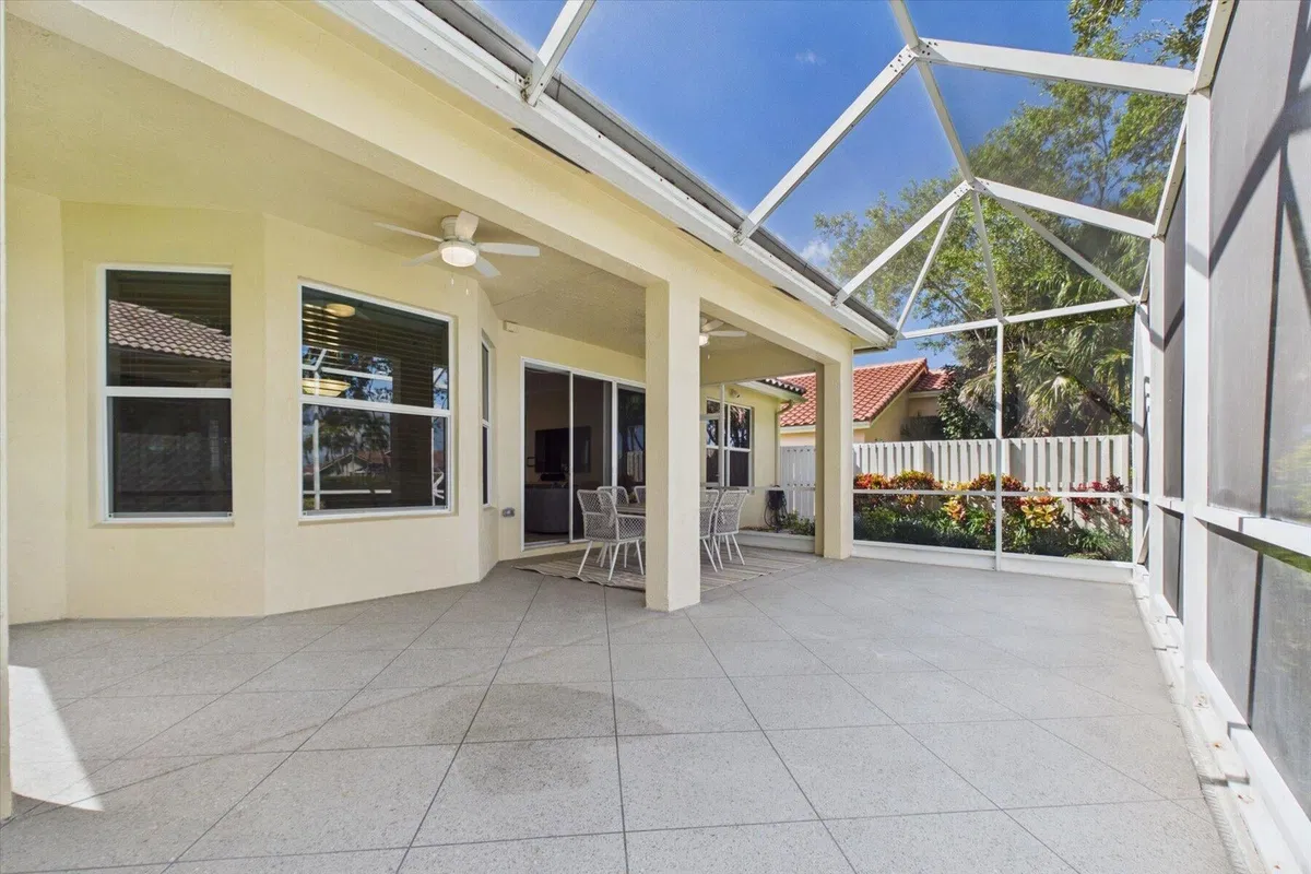  Residence photo 37