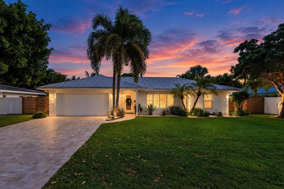 Lake Floresta Park Residence