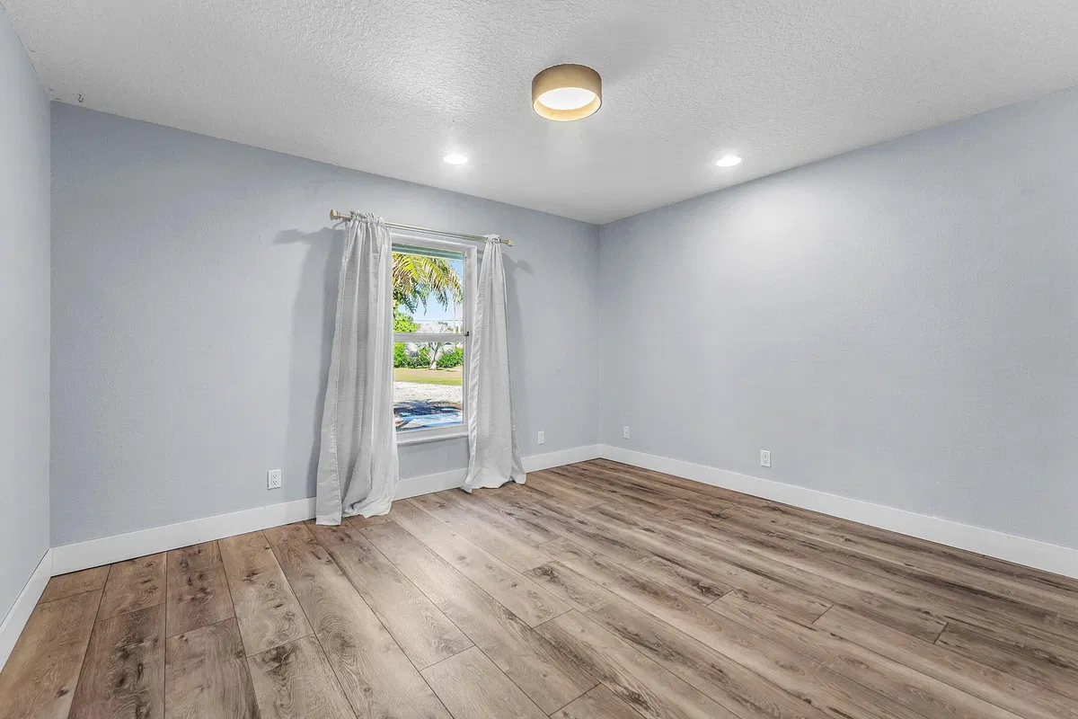 Residence photo 22