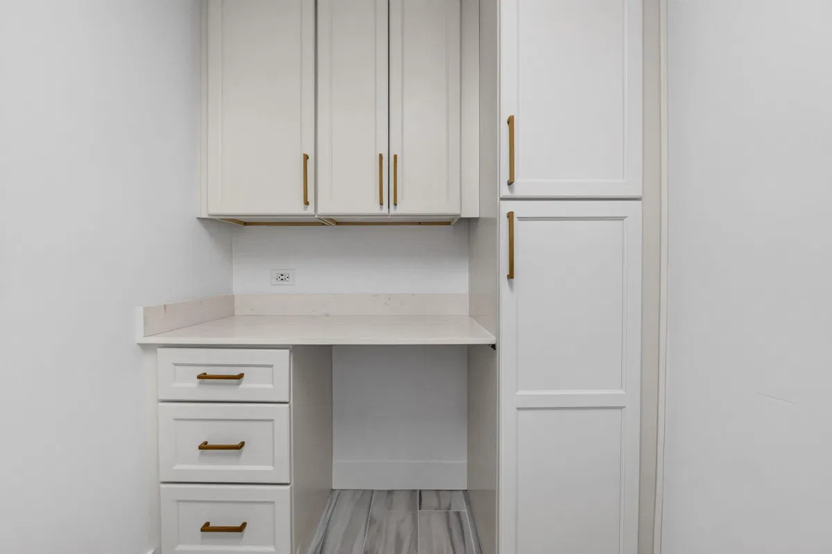 Unit 163 photo 34