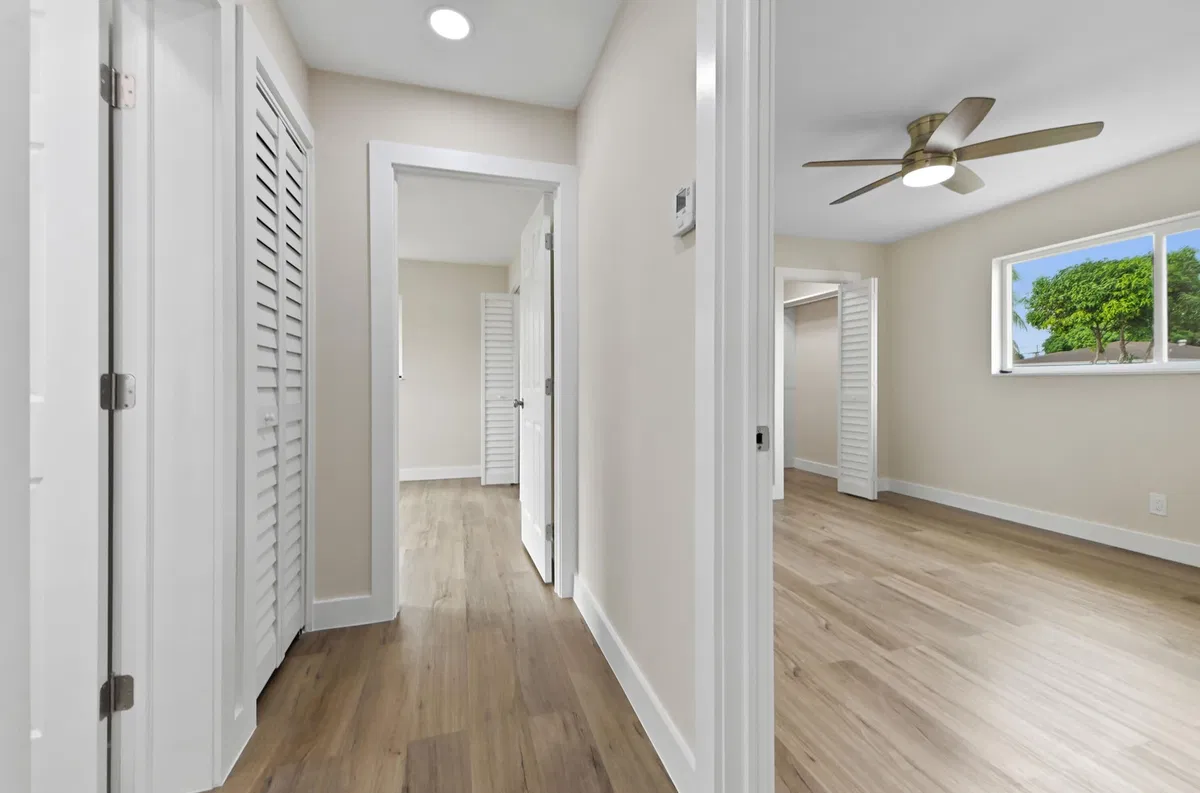 Residence photo 19