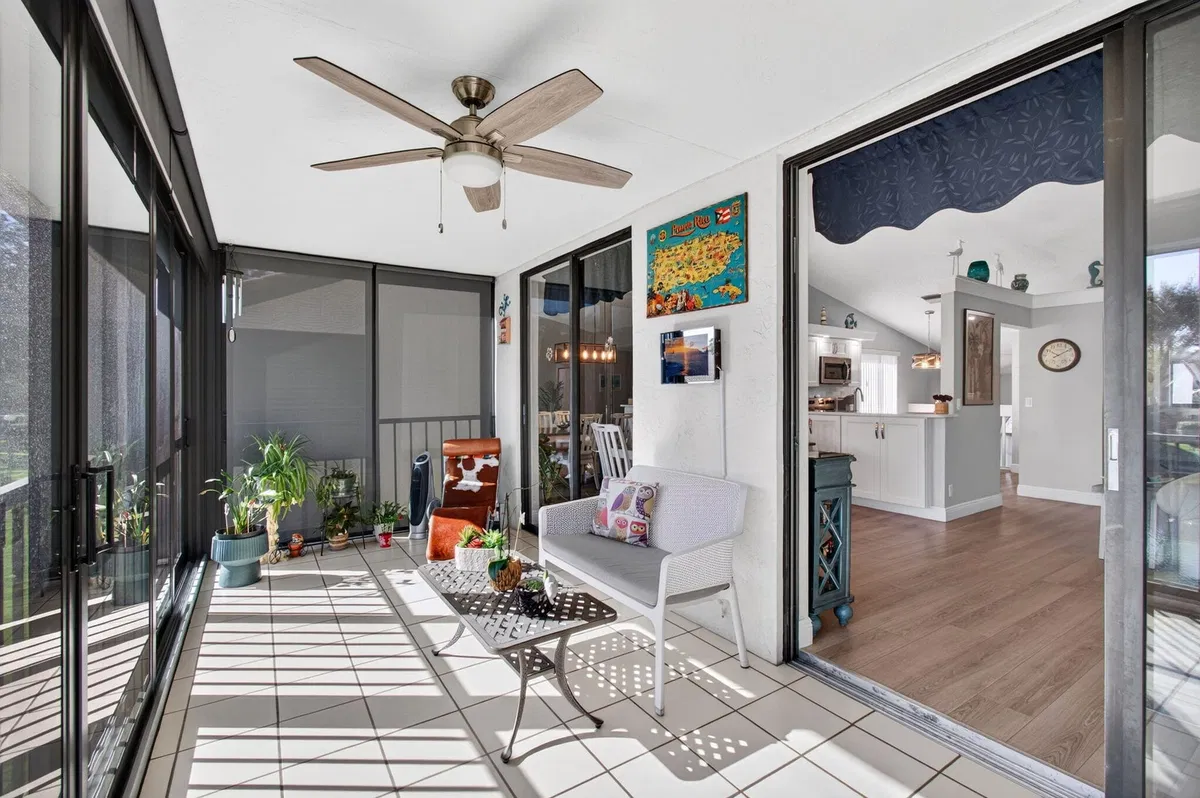 Unit 202 photo 19