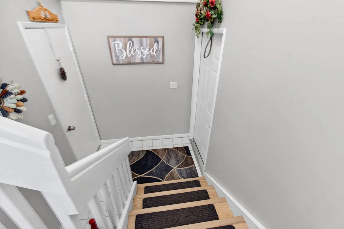 Unit 202 photo 67