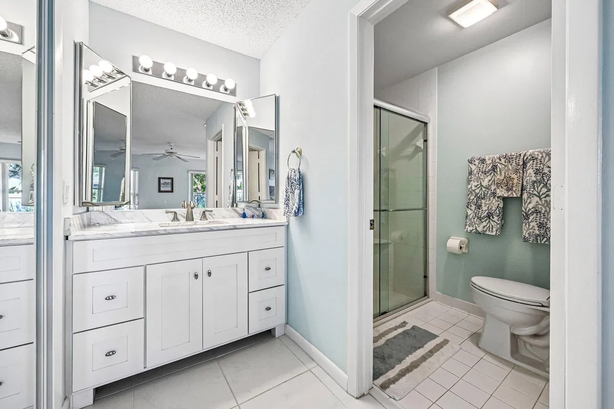 Residence photo 22
