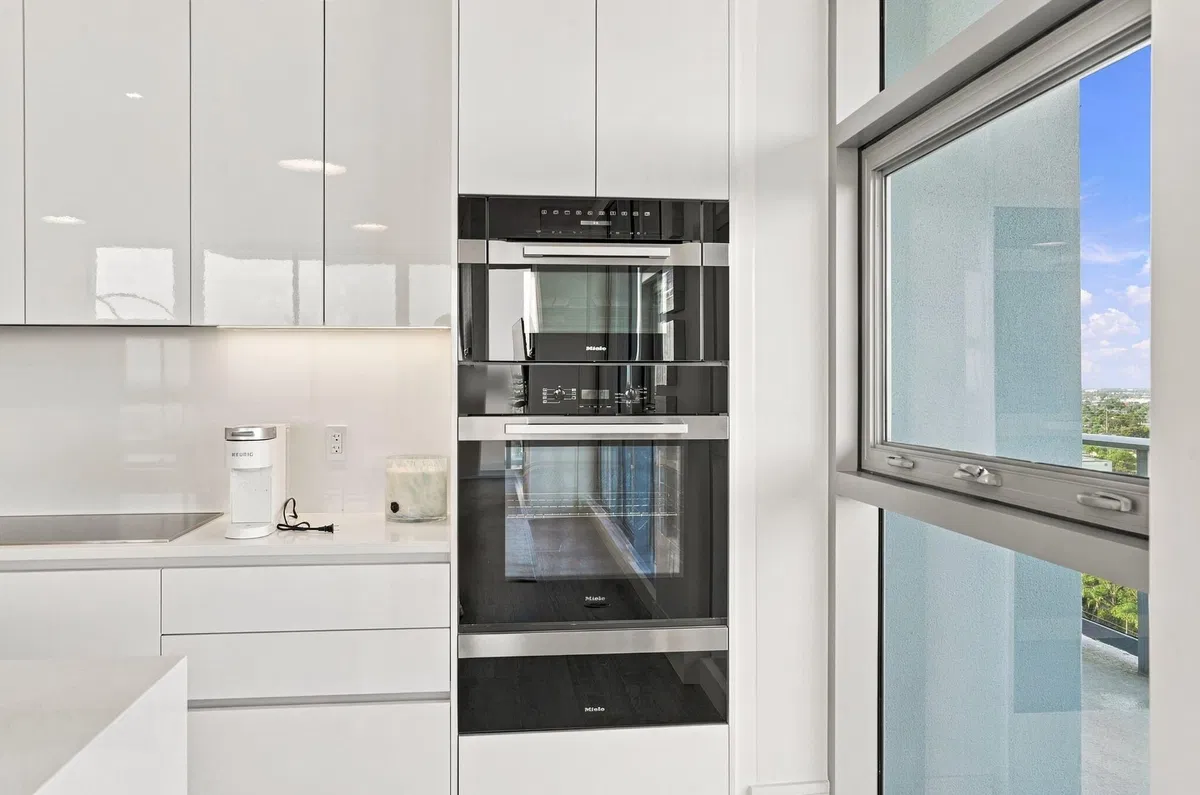 Nautilus 220 Unit 1423 photo 7