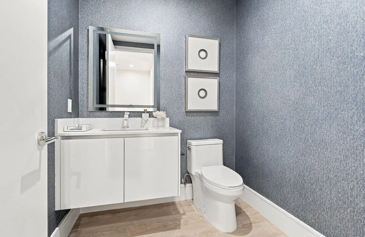 Nautilus 220 Unit 1423 photo 25