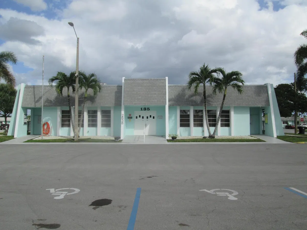 Unit 8 photo 31