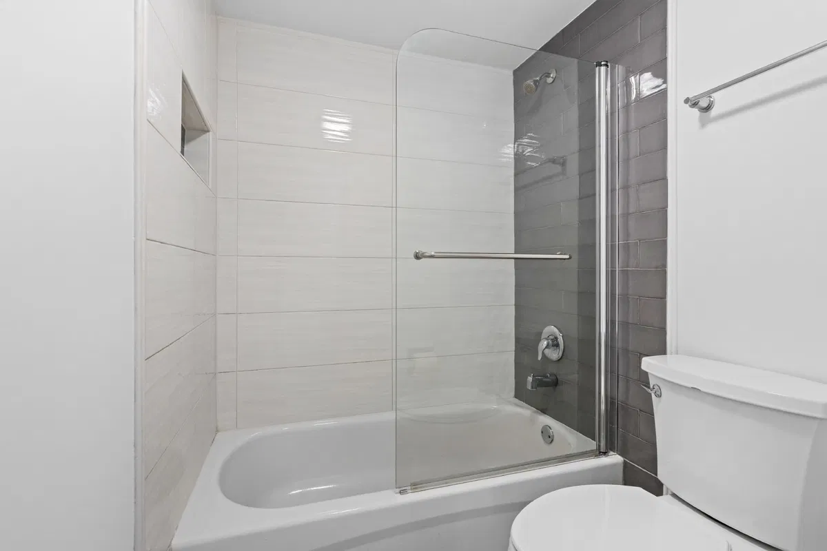 Residence photo 22