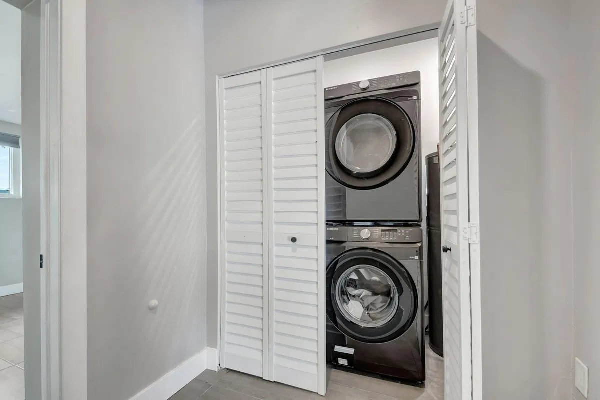 Residence photo 28