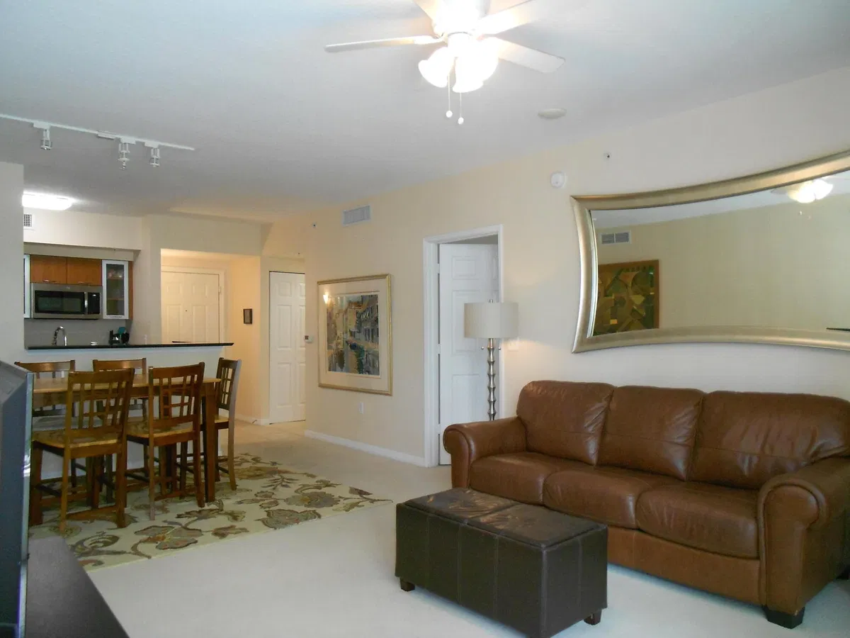 Casa Loma Boynton Unit 303 photo 4