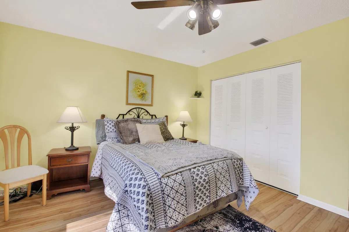  Residence photo 31