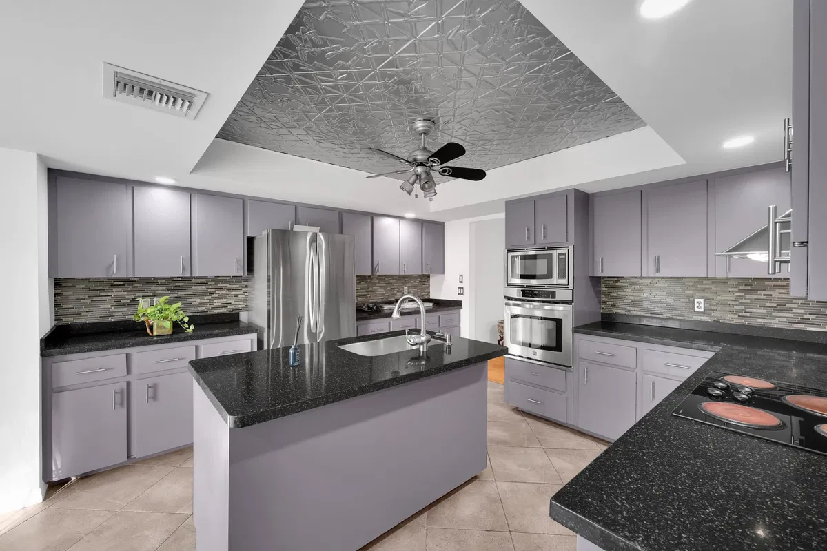 Heritage Oaks Residence photo 7