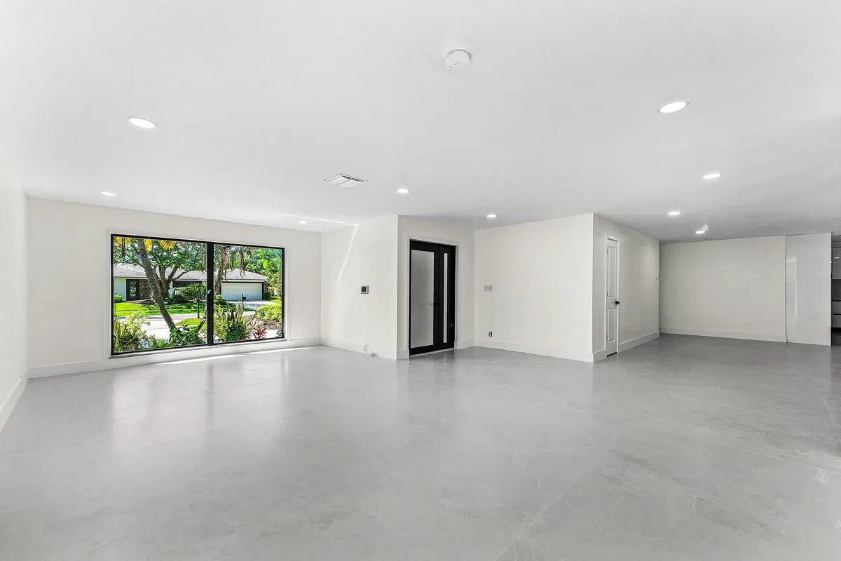 Residence photo 4