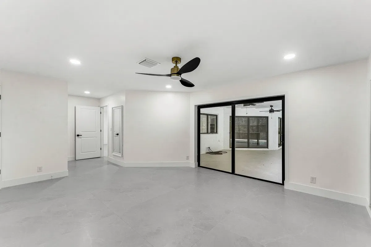 Residence photo 13